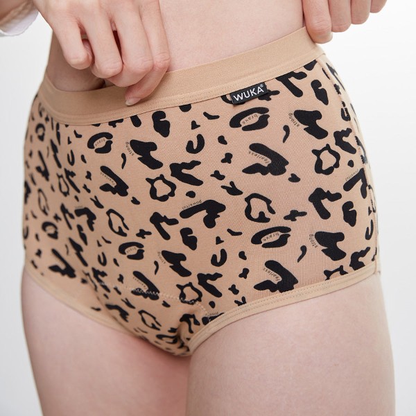 Wuka Leopardprint- best period pants brands review