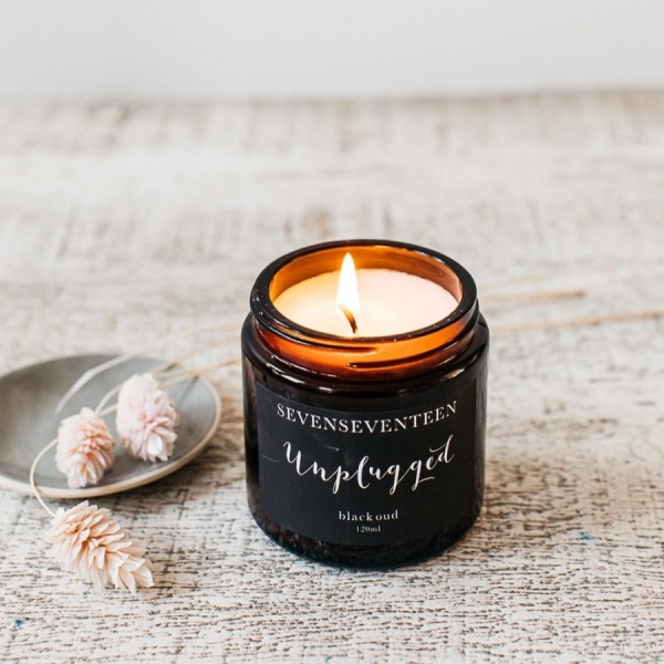 SevenSeventeen - Mood Boosting Candles - UNPLUGGED / BLACK OUD