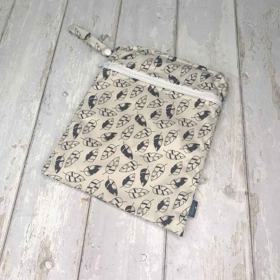 MEDIUM Luxury Double Pocket Wet bags - Cloth Nappy